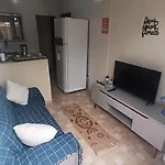 Casa Linda E Confortavel Na Penha Rj Proximo Ao Ciaa Marinha Cefan Advec Casa Do Marinheiro Lespan